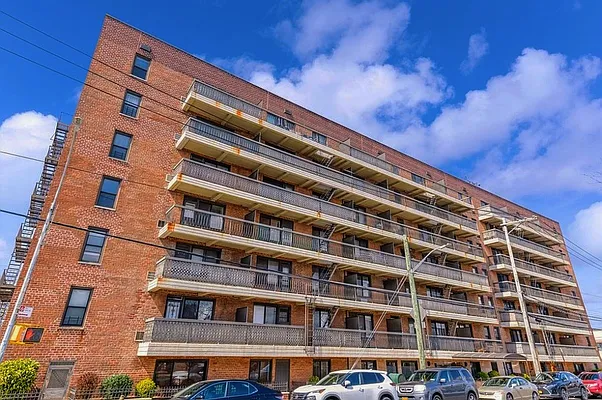 2121 Shore Parkway Sr North