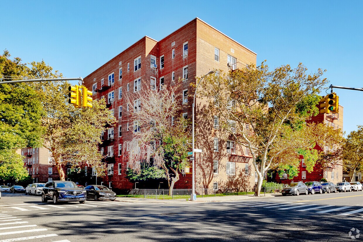 63-61 Yellowstone Boulevard